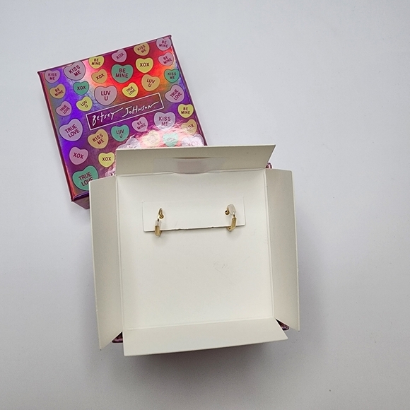 Betsey Johnson Heart Drop Earrings - Picture 2 of 2